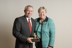 2010 Compass Honoree Randy Thurman with Jari.JPG